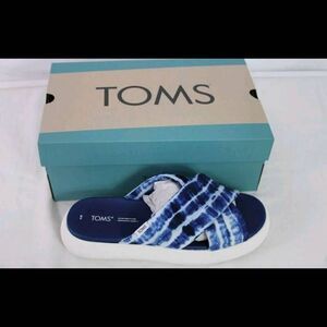 TOMS Alpargata Mallow Crossover Navy Blue Batik Slides Women’s Size 9 - NIB.